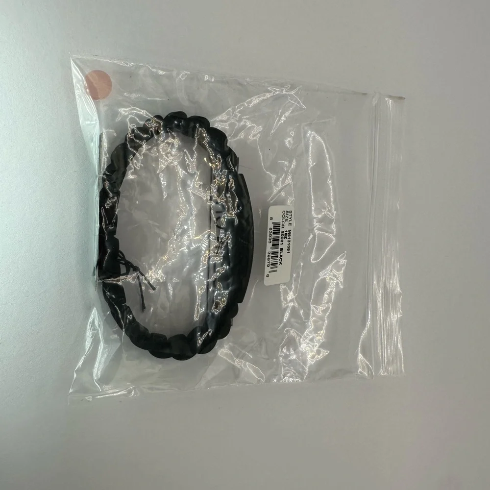 Marc by Marc Jacobs Black Silicone Braided Bracelet NWT - Picture 4 of 7